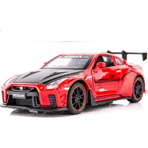 1:32 Simulation GTR R35 alloy car model childrens acousto-optic return toy car birthday gift Racing car red car