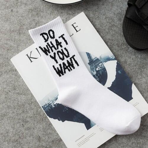 DONG AI Hip Hop Womens Socks Harajuku Fashion Tide Streetwear Black White Alphabet Simple Line Painting Cotton Sport Sock