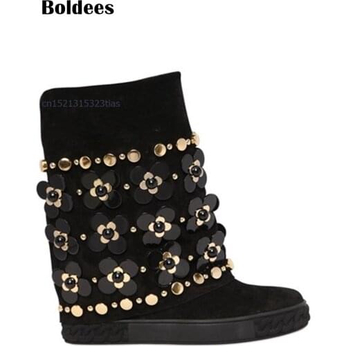 Discount Platform Lady Slip-on Boots Women Height Increasing Shoes Luxury Metal Flower Design Brand Zapatos de Mujer Shoes