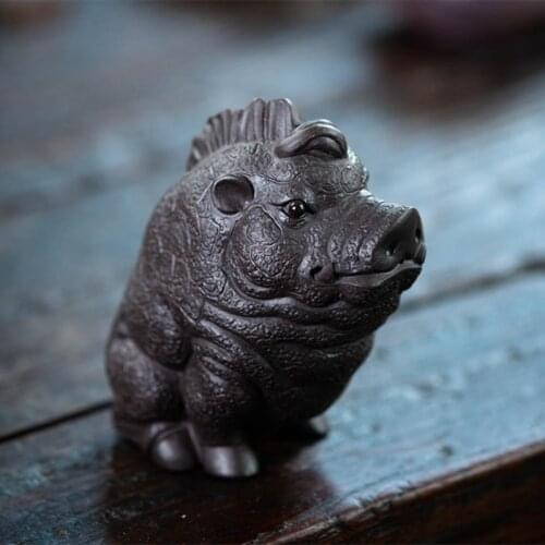 Creative Ceramic Abstract Wild Boar Miniature Figurine Purple Sand Tea Pet Pig Statue Ornaments Sculpture Handicraft Home Decor