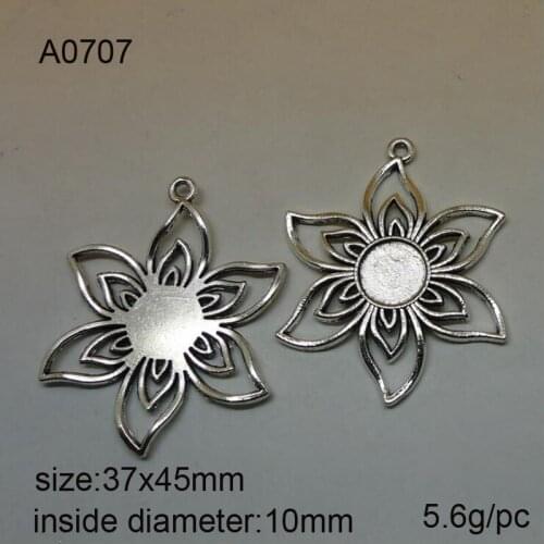 25pcs Vintage Antique Silver Alloy Cabochon Flower Shaped Pendant Blanks Bezel Fit 10mm Cameo Cabochon Base Setting