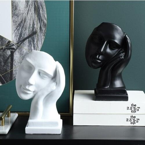 BLACK AND WHITE FACE SCULPTURE DECORATION ART RESIN FIGURE FIGURINES CRAFTS LIVING ROOM WINE CABINET WINE RACK DECORATION GIFTS