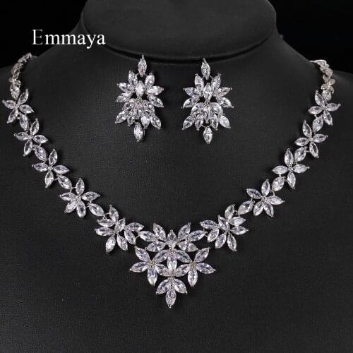 Emmaya Fashion Style Star Flower-shape Exquisite Necklace And Earring With AAA Zirconia Charming jewelry In Wedding Party Gift