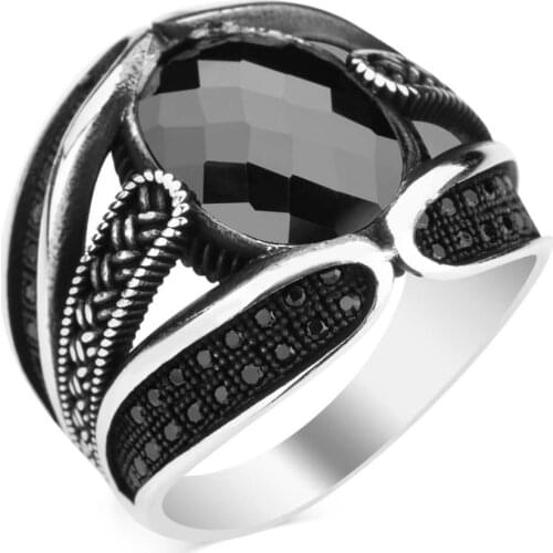 Black Oval Zircon Gemstone Ring Unique Design Men’s Vintage Men Jewelery High Quality Fashion Men Gift
