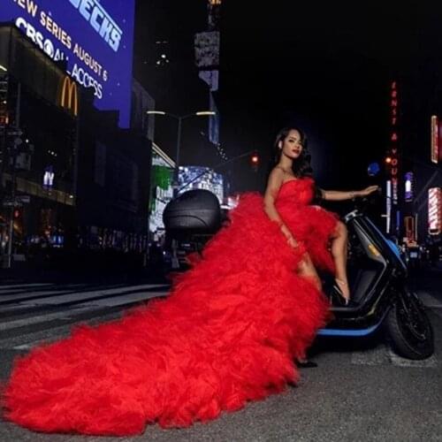 Red Sexy Strapless Lush Bridal Dress Tulle Robes Women Maternity Tulle Prom Gowns For Photo Shoot Dress With Long Train