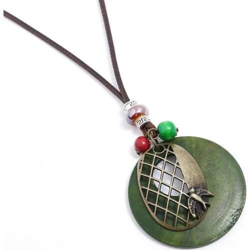 Vintage Retro Fashion Women Big Pendant Necklace Bird Statement Long Leather Chain Round Wood Charms Casual Accessories Jewelry
