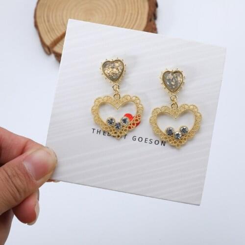 Lowest Price Sale 2020 Charm Fashion New Earrings Peach Heart Temperament Hollow Lace Edge Net Red Earrings Womens Clothing