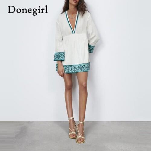 2021 New Women Textured Mini Embroidery Dress Za Patchwork Long Sleeve Vintage Loose Summer Dress Woman Pleated White Dresses