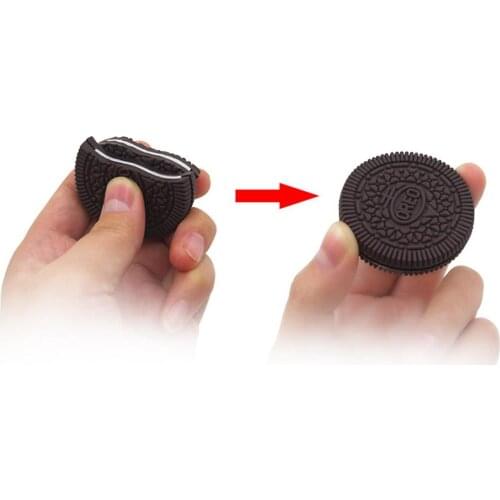 4.5cm Funny Magic Close-Up Cookie Street Trick Biscuit Bitten Toys Restored Gimmick OREO Bite Children Toy Magic Classic Props