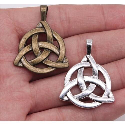WYSIWYG 3pcs 35x27mm Pendant Triquetra Symbol Lucky Amulet Triquetra Symbol Charm Triquetra Symbol Amulet Pendants