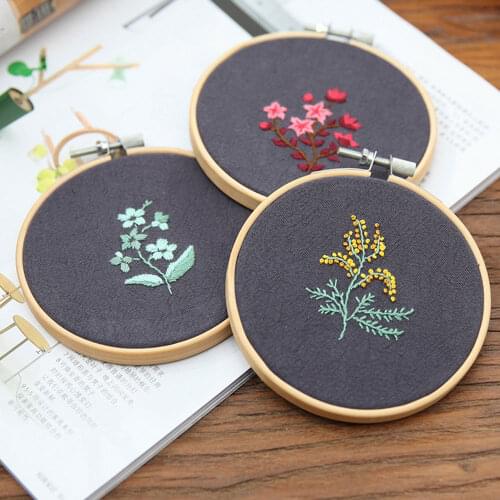 Beginner Unfinished Embroidery Kit Flowers DIY Embroidered Sewing Cross Stitch Set Hoop Thread Tools Handwork Material Package