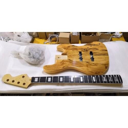 DIY splated maple veneer five strings electric bass kit with all hardware.Paypal available!bc-1