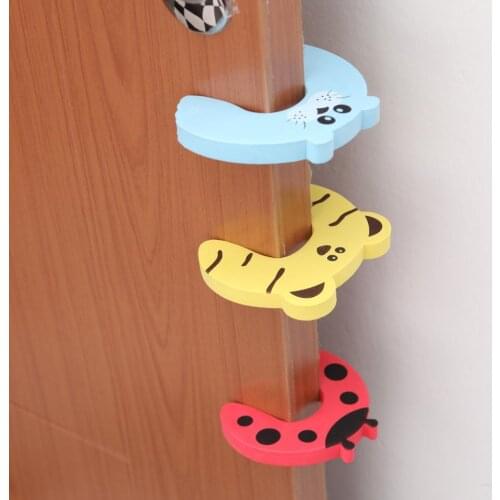 7Pcs/Lot Protection Baby Safety Cute Animal Security Door Stopper Baby Card Lock Newborn Care Child Finger Protector