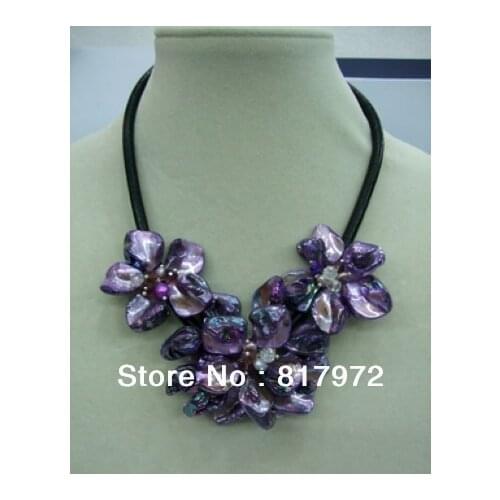 Elegant Handmade shell slice Knit three Purple Beautiful Flower Bib Pendant Chain Necklace Chunky Hide Rope Gift
