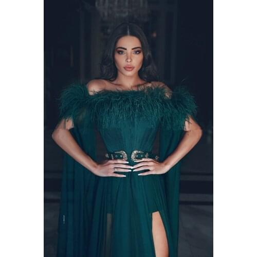 Green Evening Dresses A-line Off The Shoulder Chiffon Feather Slit Sexy Dubai Saudi Arabia Long Prom Dress Gown Robe De Soiree