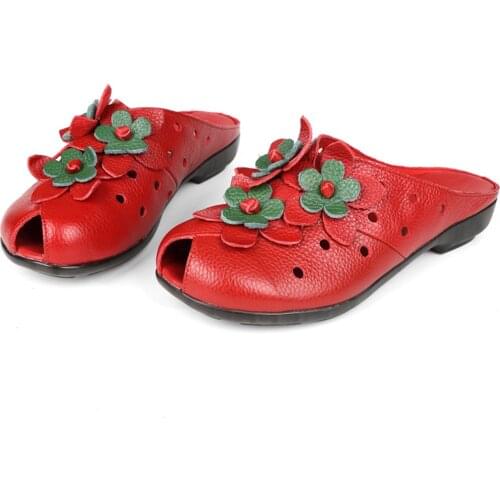 Summer women slippers leather sandals outer wear middle-aged elderly mother shoes retro ethnic style flower womens shoes