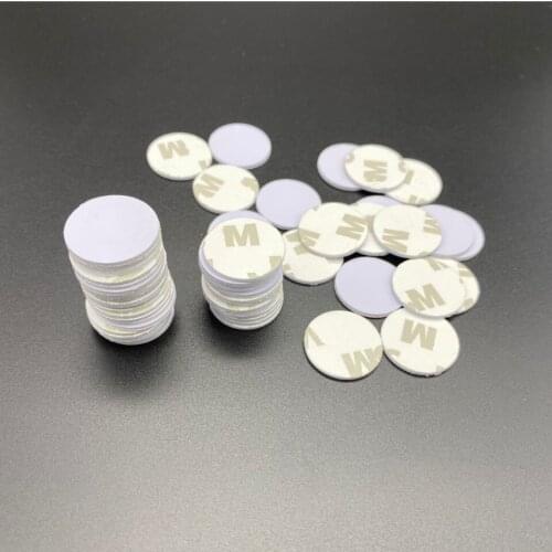 50pcs 125Khz RFID Tags Writable Stickers T5577 Proximity Cards Rewritable PVC with 3M glue Adhesive Label For RFID Copie