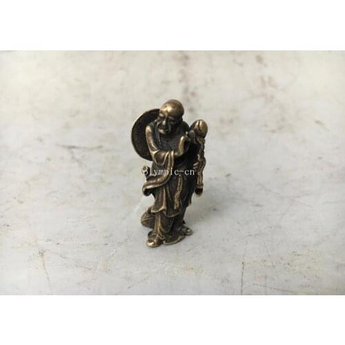 Old bronze copper carvings Bodhidharma buddha statue