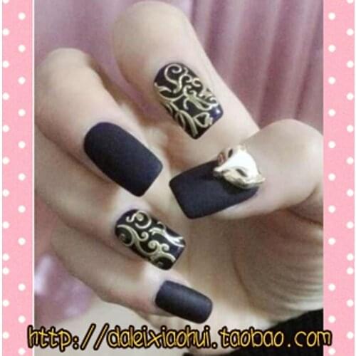 Golden Silver Hollow-out Embossed 3-D Nail Decoration Sticker with Metallic Texture in Phnom Penh Pop