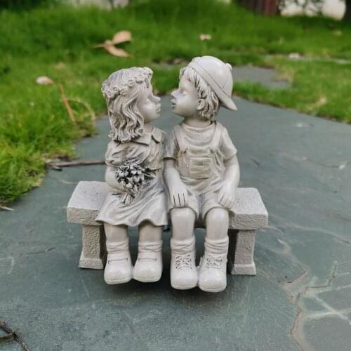 Resin Couple Garden Sculpture Statue for Home Decoration Accessories Supplies