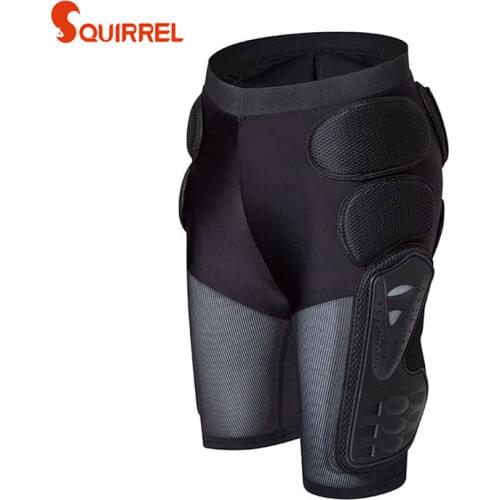 Motorcycle protective and anti-collision shorts Downhill skiing Shorts outdoor professional roller skateing hip Pad Shorts
