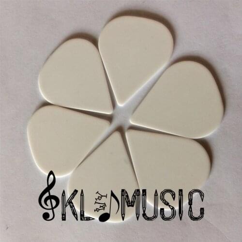 Electric guitar parts, angle shape delrin guitar picks 1.0mm for guitarras electricas