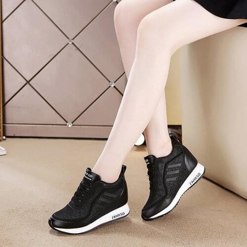 Womens Summer Sports Shoes White Tennis Female Wedge Casual Sneakers Women Platform Fashionable Leather Vulcanized Shoe Running