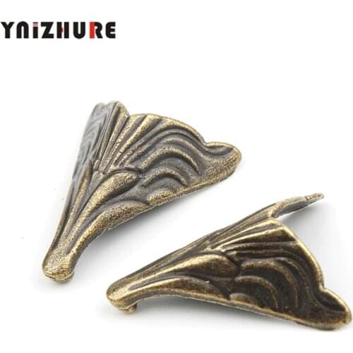 YNIZHURE 25*20mm 8PCS Antique Corner Protectors,Bronze Tone,Case Box Corners For Furniture Decoration feet Metal Craft corner