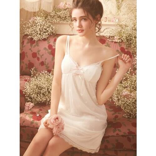Free Shipping Rose Tree 2021 New Summer Womens Nightgown White Slip Nightshirt Short Pijamas Beauty Nightdress Lace Girl Slip