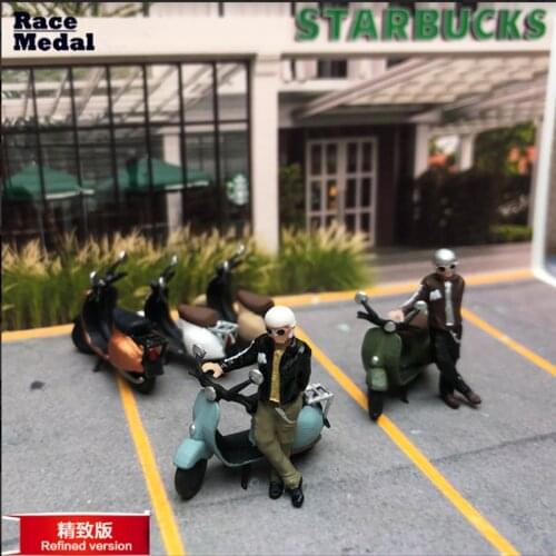 RM1:64 scale figures diorama motorcycle model boy Vintage Vespa