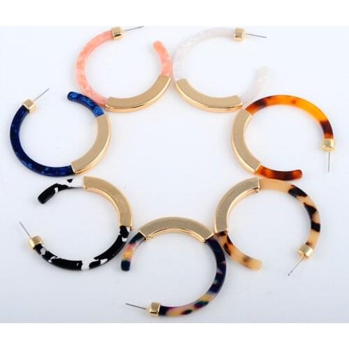 Europe America Vintage Metal Resin Acrylic C Shape Hoop Earrings For Women 2021 Retro Trendy Statement Jewelry Boho Earrings