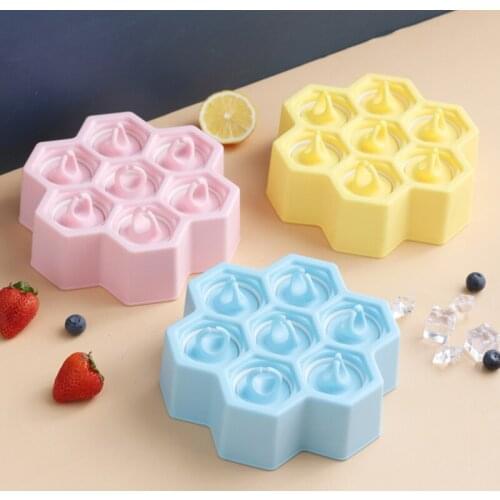 Ice Cream Ice Pops Mold Portable Food Grade Popsicle Mould Ball Maker Baby DIY Food Supplement Tools Fruit Shake Accessories