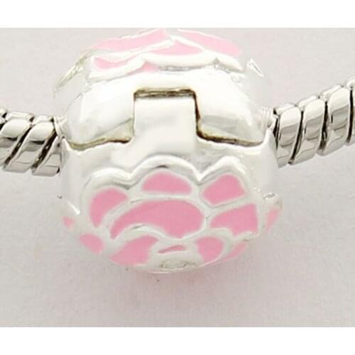 New beautiful pink roses enamel charm beads. Suitable for Pandora bracelets and Friends, photos can not be