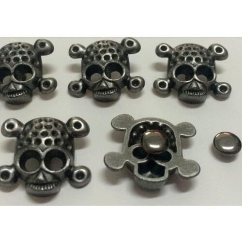 50PCS 17X19MM Antique Silver Cross Bone Skull Head Studs Rivet Punk Spike Shoes Belt Bag Bracelets Accessories Leather Craft