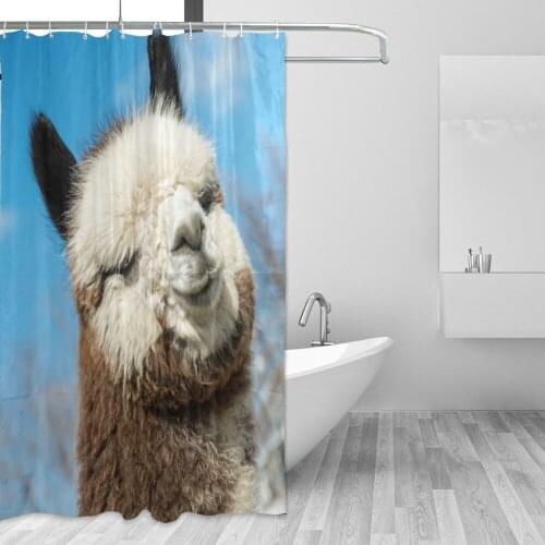 Lovely Cartoon Alpaca Pattern Waterproof Shower Curtains for Bathroom Mildewproof Polyester Fabric Pacos Bath Curtain