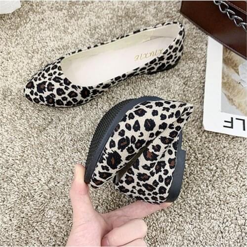 2020 New Autumn Women Slip On Flats Shoes Leopard Print Shoes Casual Single Shoes Ballerina Girls Big Size Shallow Mouth Shoes