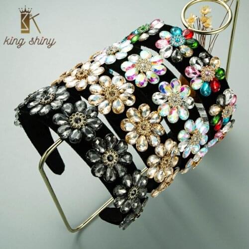 Delicate Baroque Crystal Flower Design Headband for Woman Vintage Shiny Rhinestone Black Velvet Hairband Female Party Headpieces