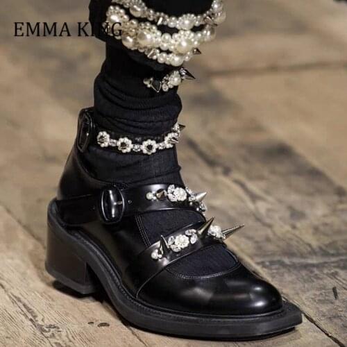 Gothic Style Women Rivets Mary Jane Shoes Chunky Heels Buckle Strap Dress Shoes Ladies Cow Leather Punk Style Black Women Shoes