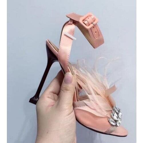 2018 Summer New Fashion Pink Satin Women Luxury Crystal Sandals Sexy Open Toe Ladies Feather High Heels Metal Thin Heel Sandals