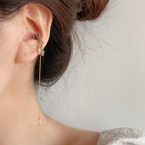 Simple Gold Long Chain Metal Ear Cuff Korean Magnetic Clip on Earrings for Women Korean Ear Cuff Fake Piercing Faux Earings