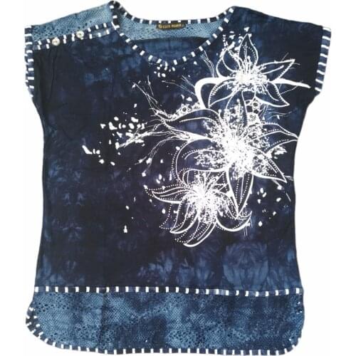 7298-Ö Women Short Sleeve Cutwork Detailed Gemstone Batik T-Shirt