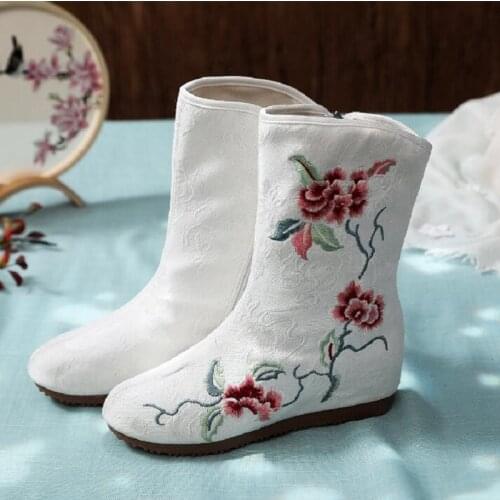 Summer New China Style Retro Height Increasing Embroider Zipper Canvas Women Casual Half Mid-Calf Equestrian Boots 2021