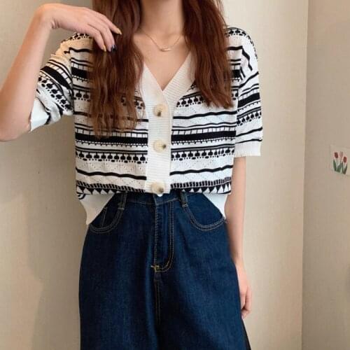 Women Knit Cardigan Summer Thin Sweater V-Neck Fashion Retro Stripe Half Sleeves Button Loose Simple Classic Casual Short Tops