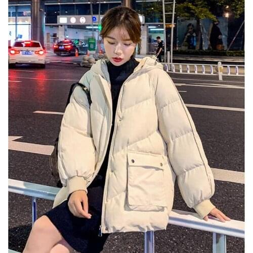 2021 Short Winter Jacket Women Warm Hooded Down Cotton Jacket Parkas Female Casual Loose Outwear Korean Bread Cotton Winter Coat