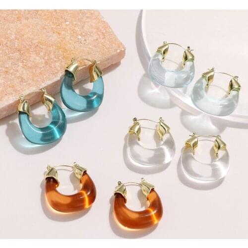 KISS WIFE Simple Acrylic Hoop Earrings Fashion Big Circle Hoops Statement Earrings for Women 2021 Trendy Party Jewelry Gifts