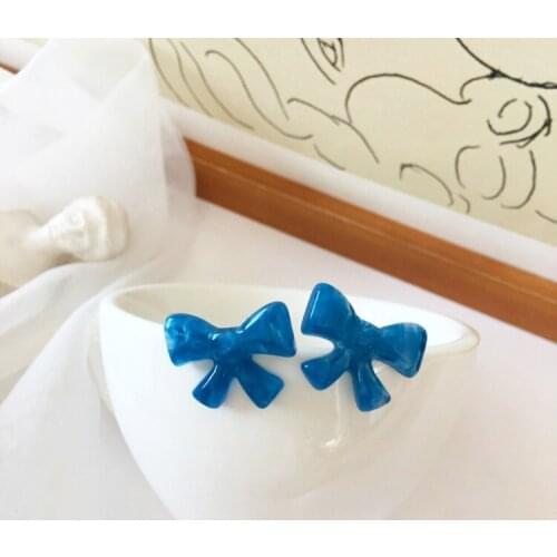 Resin Cute Girls Trendy Clip Earrings Bowknot Blue Piercing Earrings