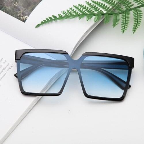 New Sunglasses Women Oculos Oversized Sun Glasses Ladies Big Frame Eyeglasses Shades Female Clear Lens Gafas UV400
