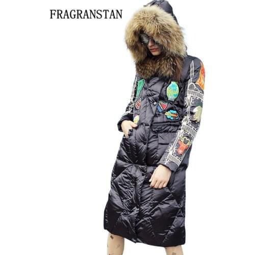 2019 New Women Fashion Big Real Fur Collar Black Long Down Jacket Patch Designs Sequins Embroidery Thicken Female Vestidos LY112