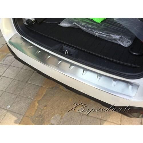 High Quality Stainless Steel OUTSIDE Rear Bumper Door Sill Plate Scuff For Subaru Outback 2015-2018