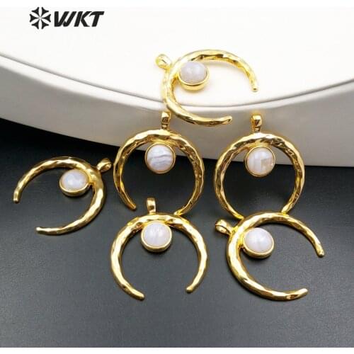 WT-P1110 Wholesale custom horn shape Natural texture stone pendant Fashion raw stone pendant for women jewelry 40*45mm